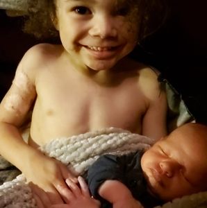 Meet your Posher, Lena